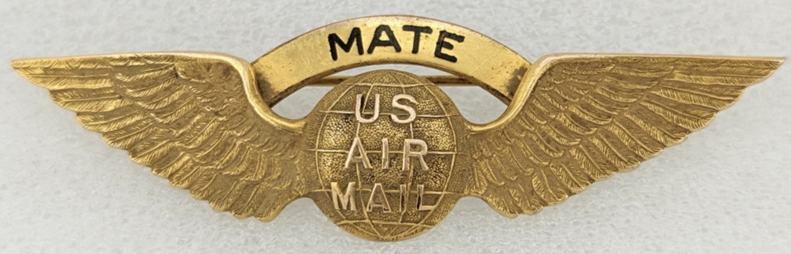 United Air Lines Mate Pilot