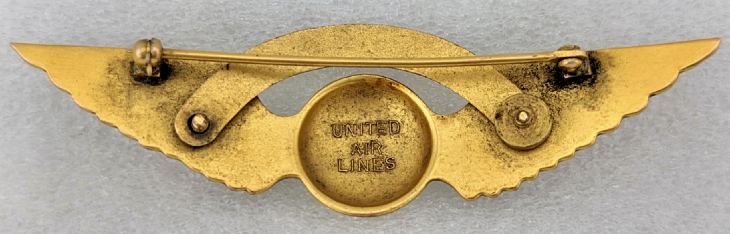Image of United Air Lines Mate Pilot wing