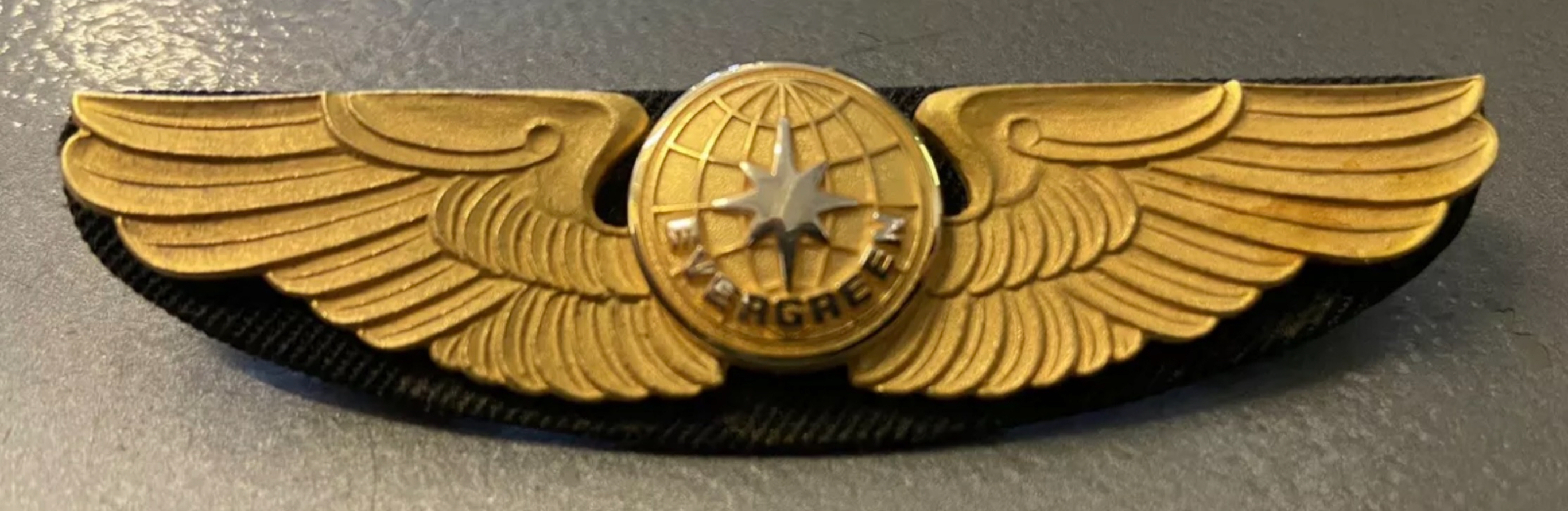 EVA Air International Airline (Evergreen) Pilot