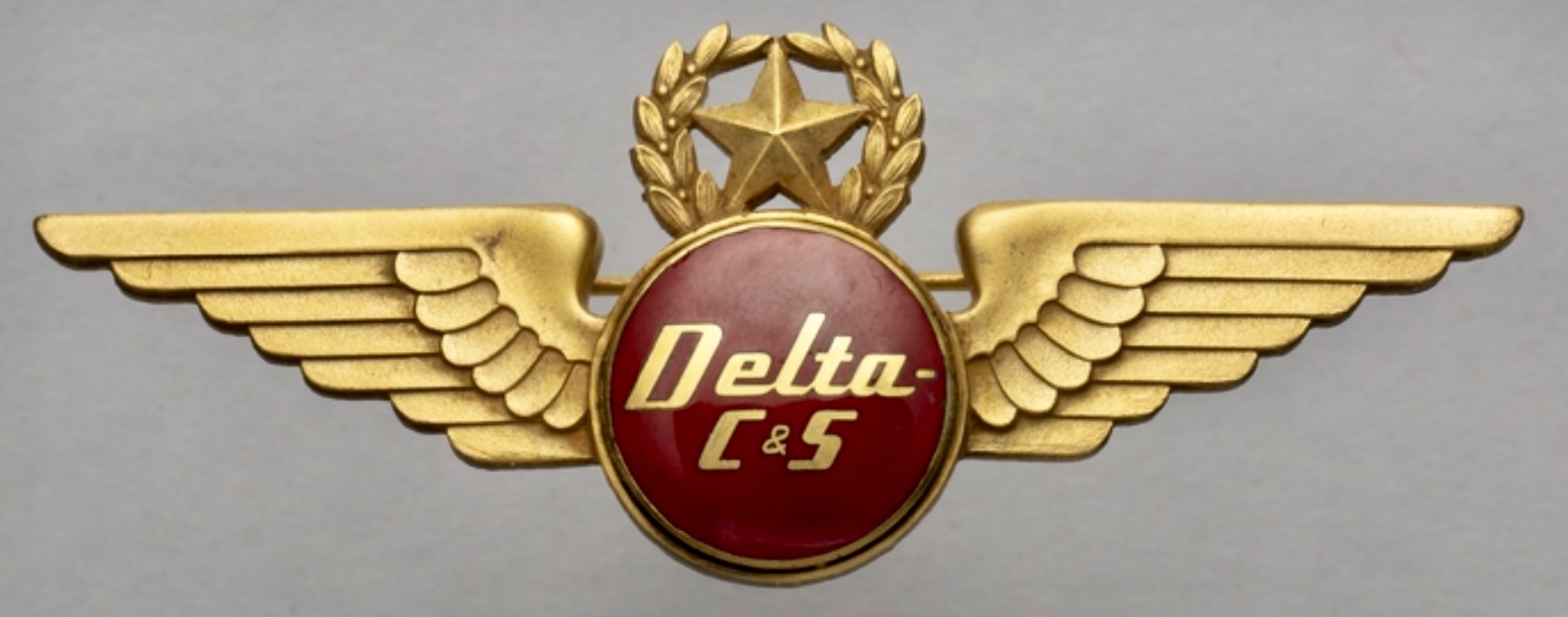 Image of Delta Chicago & Southern (Delta C & S) Air Lines Captain wing