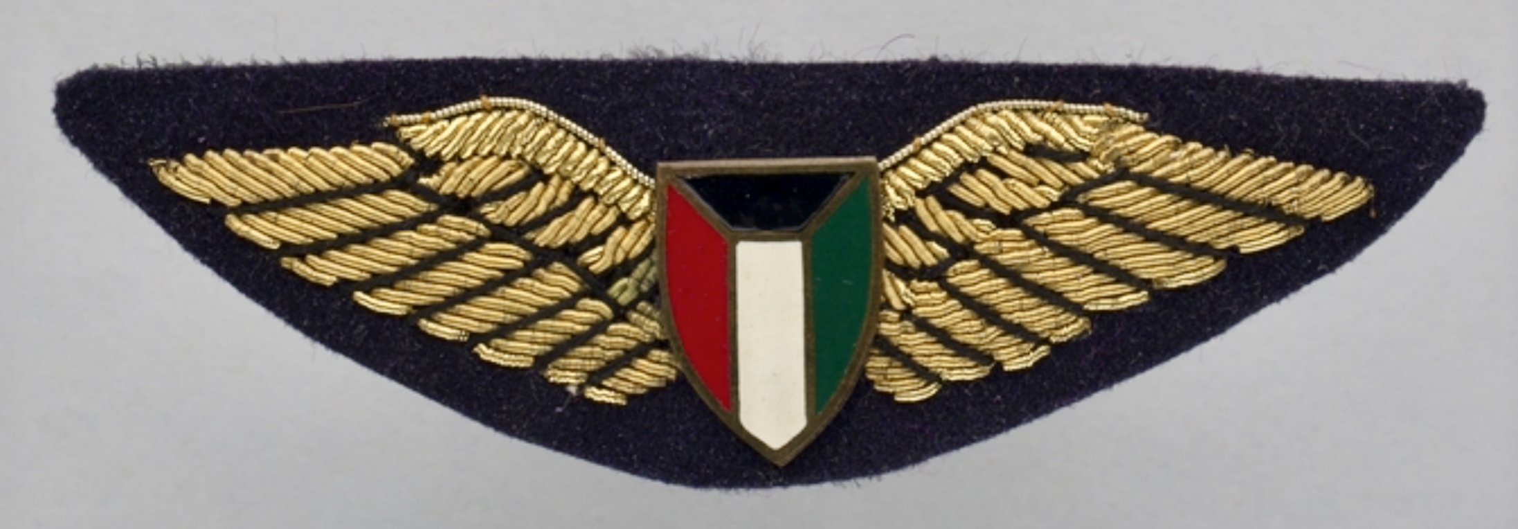 Image of Kuwait Airways Pilot wing