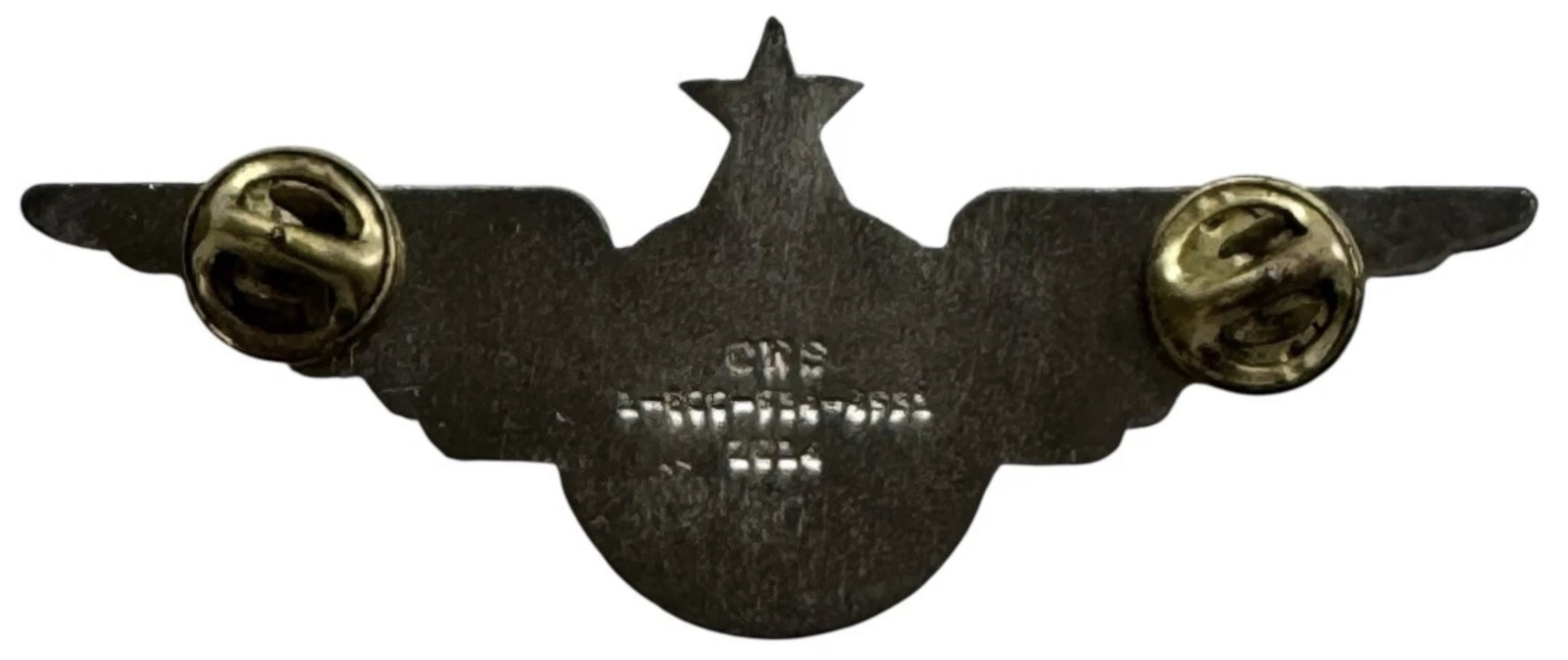 Image of Mesa Airlines First Officer wing