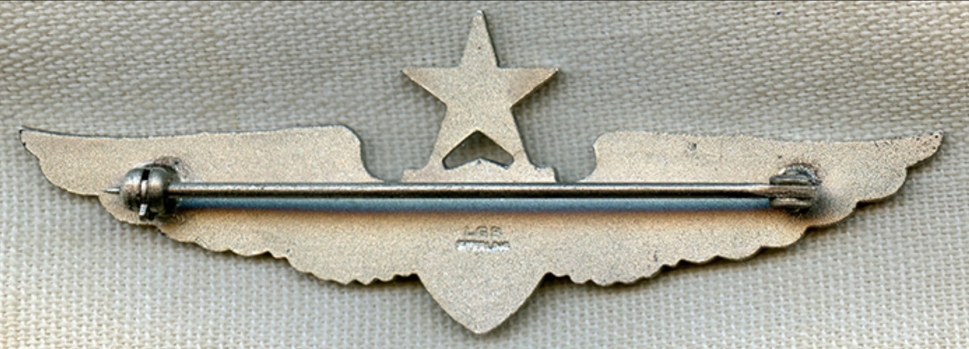 Image of United States Overseas Airlines (USOA) Captain wing