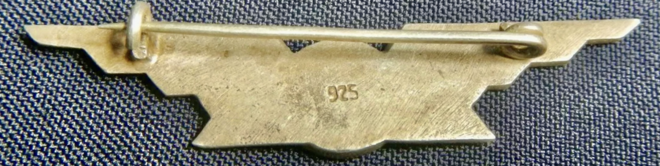 Image of Unknown - Bird Bow  wing