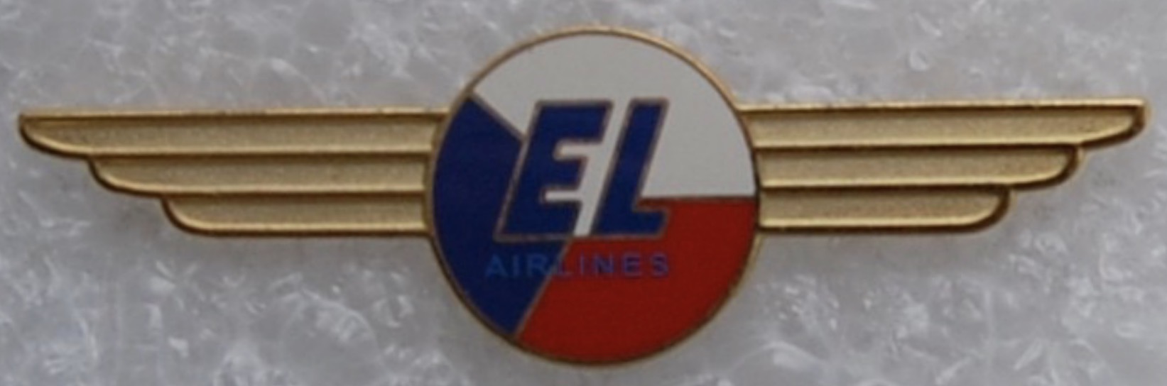 EL Airlines Pilot